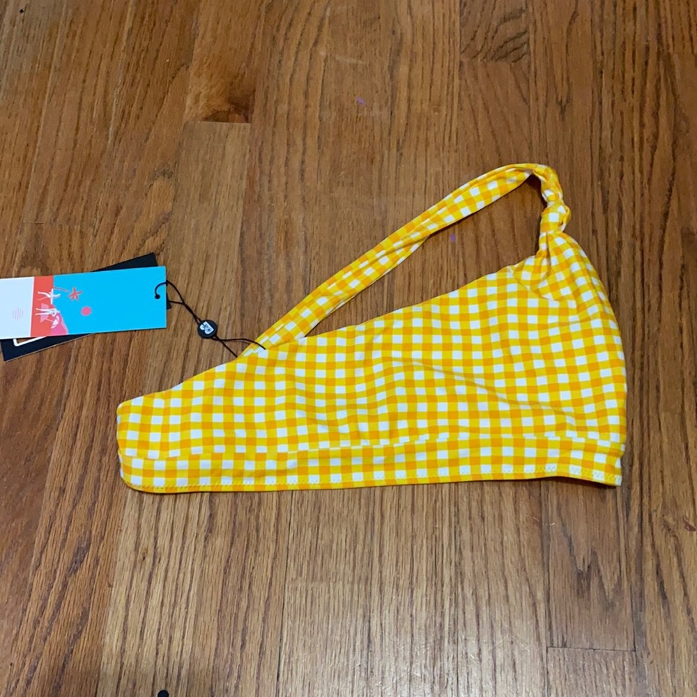 Blackbough Swim One Shoulder Bikini Top